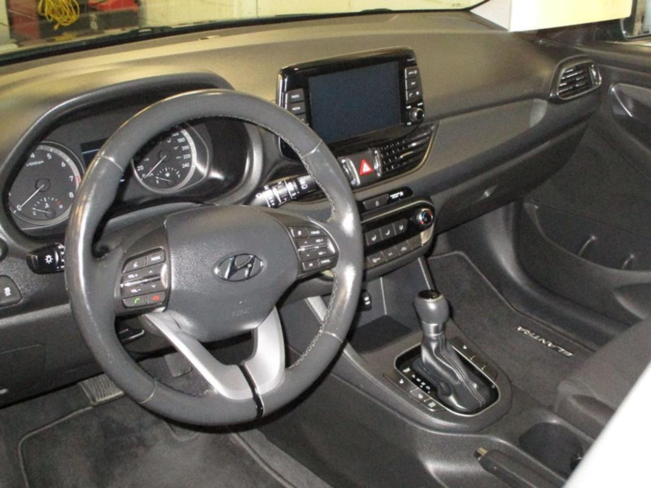 2018 Hyundai Elantra GT  Photo