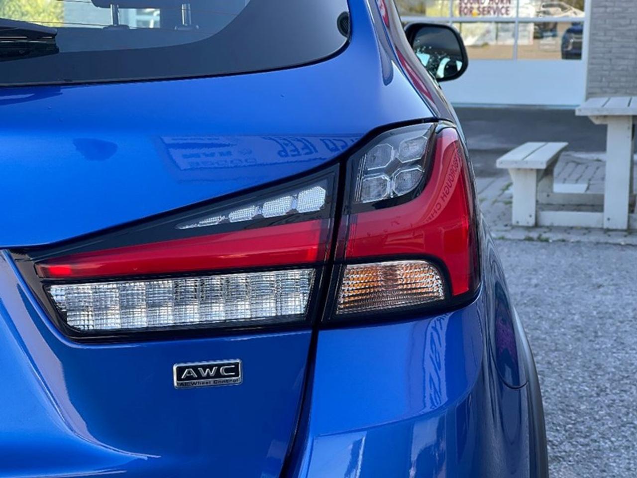 2021 Mitsubishi RVR SE AWC Photo
