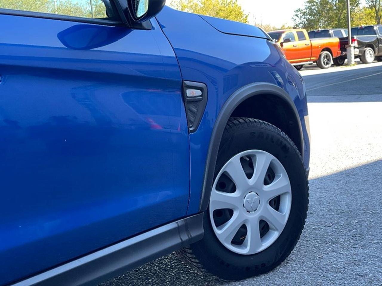 2021 Mitsubishi RVR SE AWC Photo