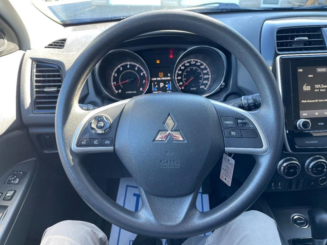 2021 Mitsubishi RVR SE AWC Photo