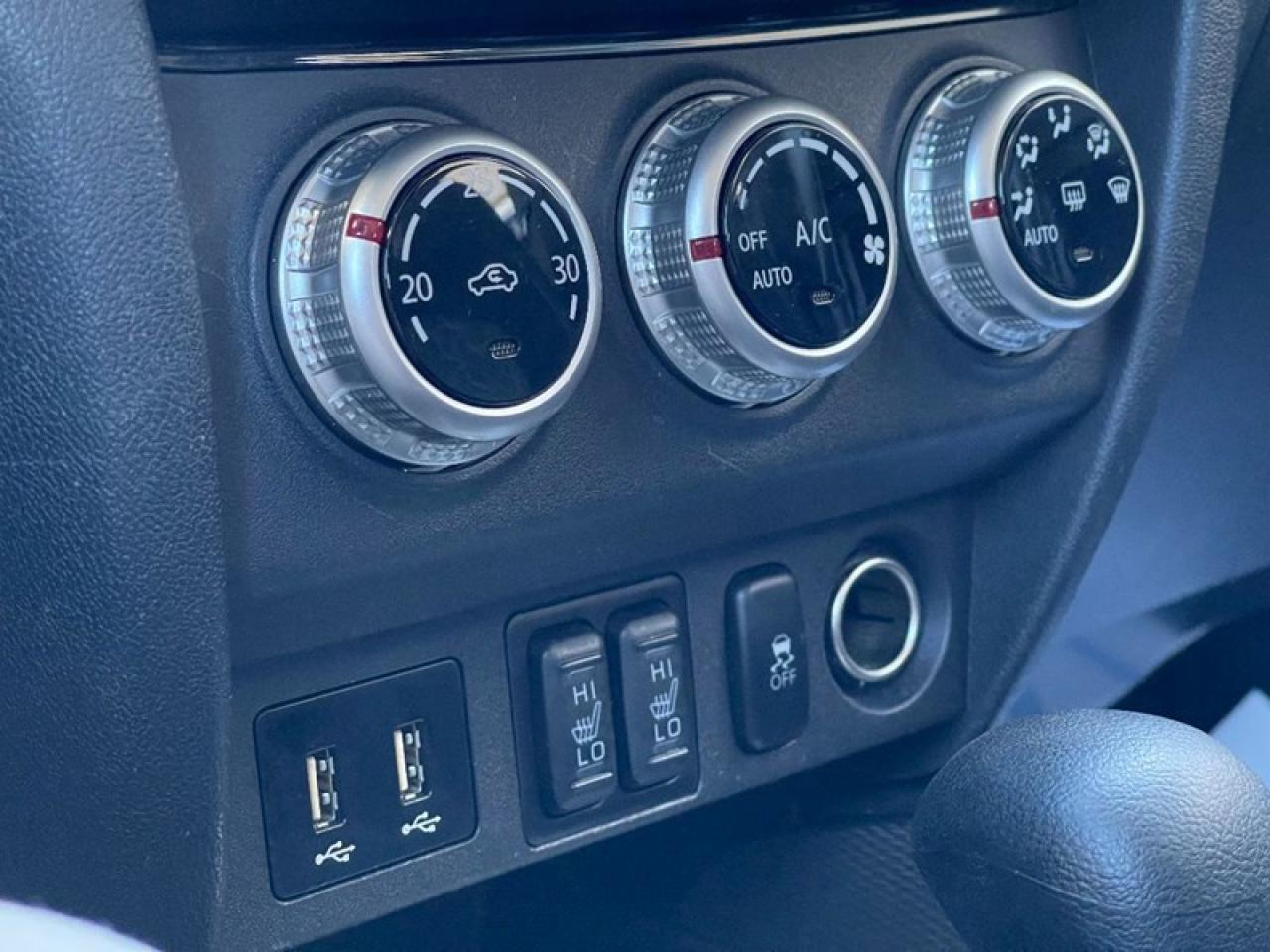 2021 Mitsubishi RVR SE AWC Photo