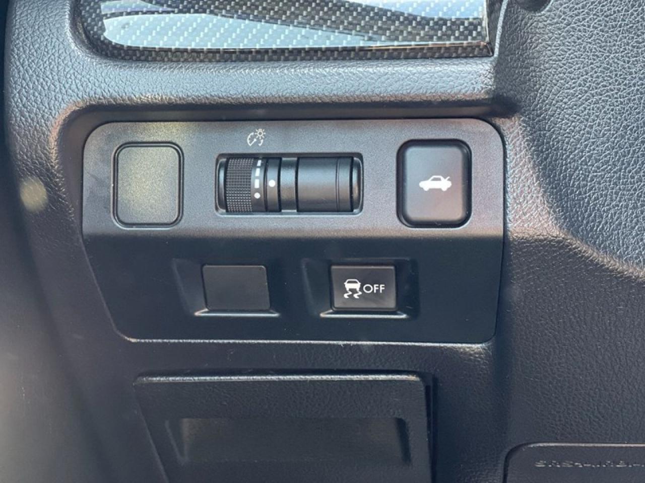 2017 Subaru WRX  Photo