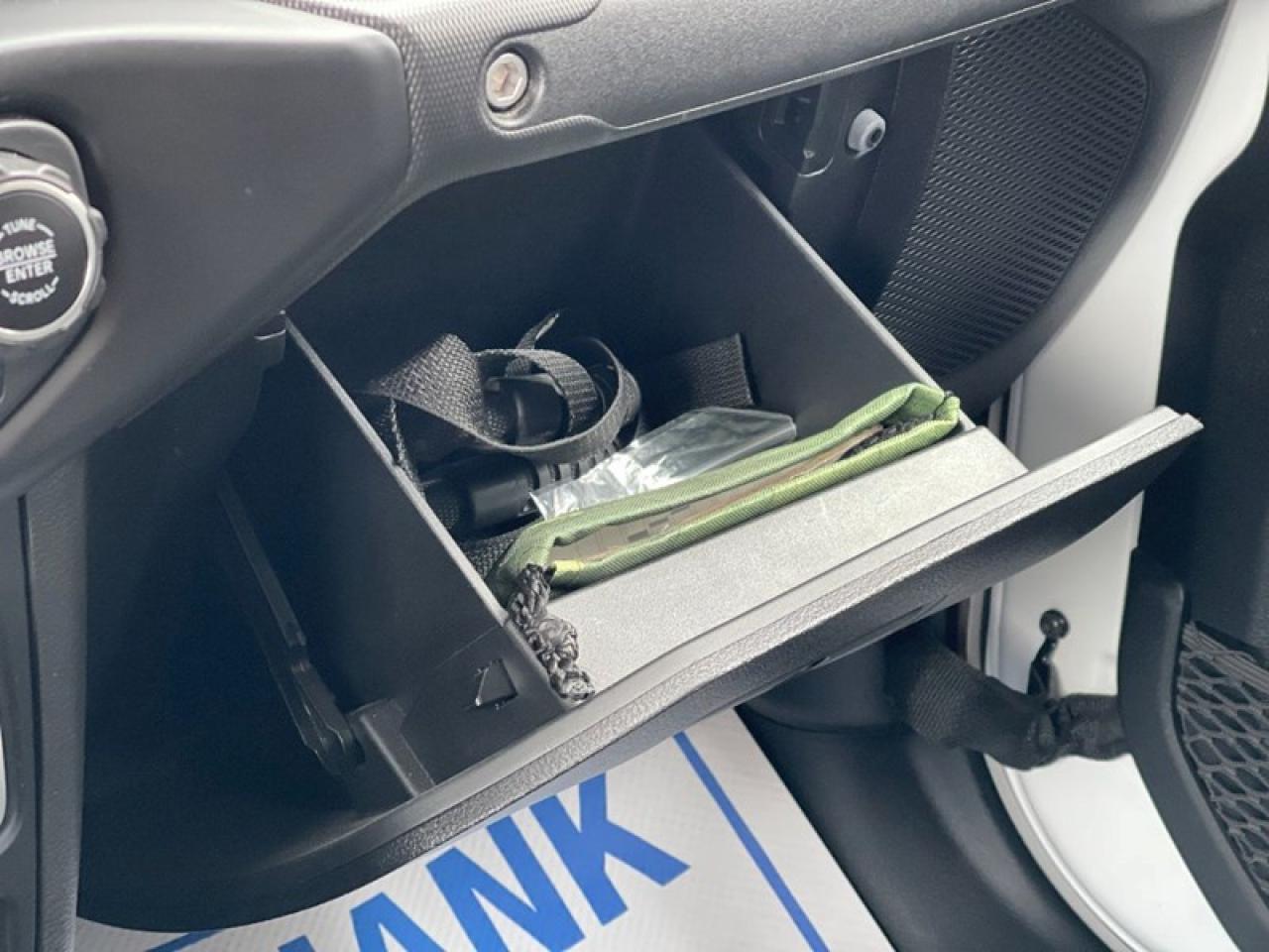 2020 Jeep Gladiator SPORT Photo