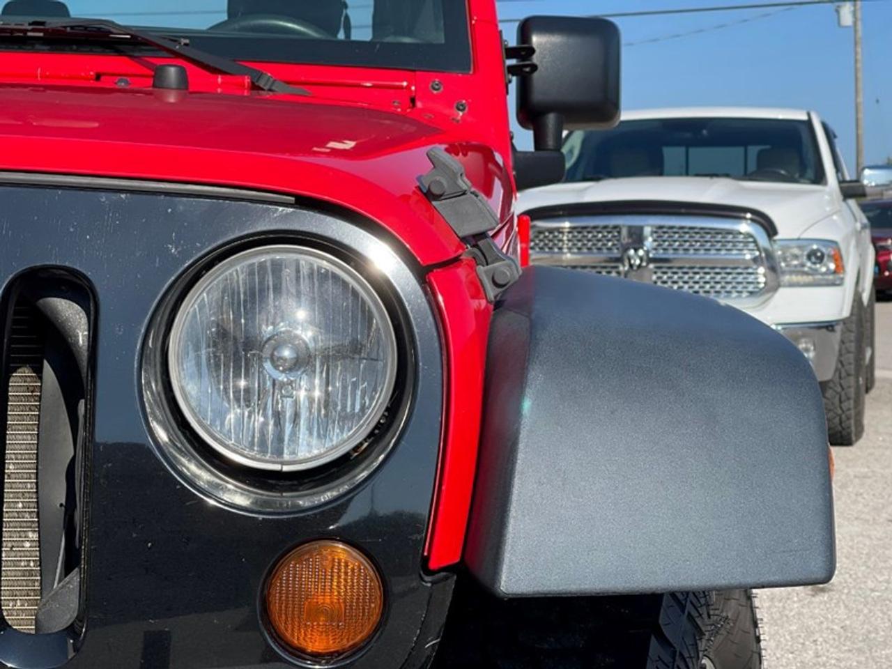 2015 Jeep Wrangler SPORT Photo2