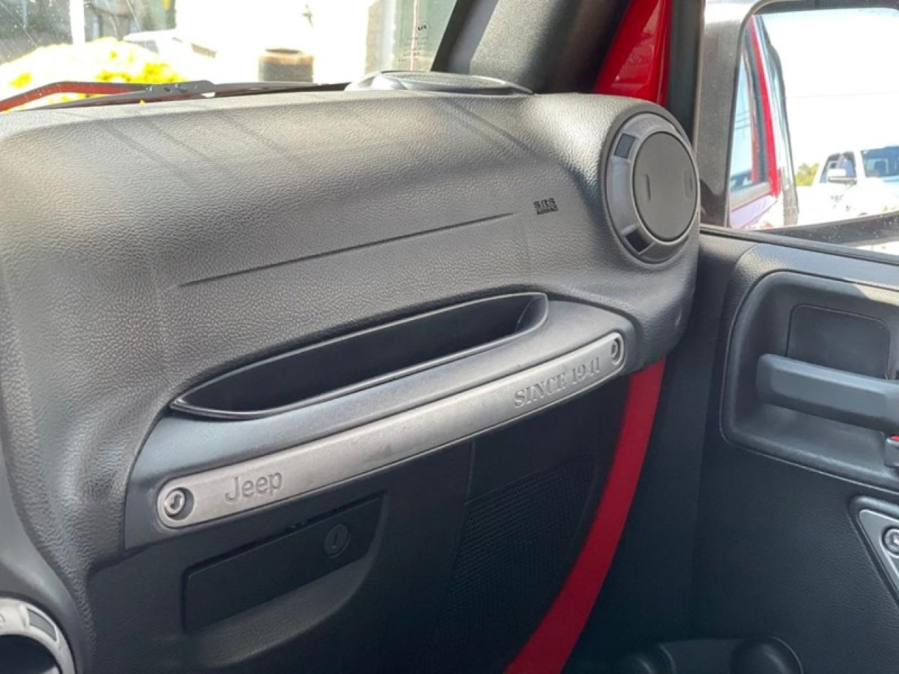 2015 Jeep Wrangler SPORT Photo