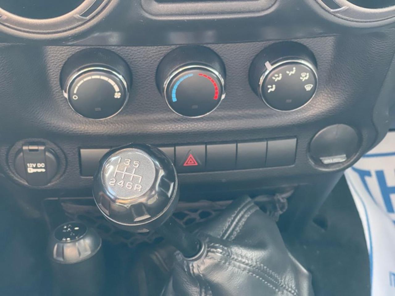 2015 Jeep Wrangler SPORT Photo