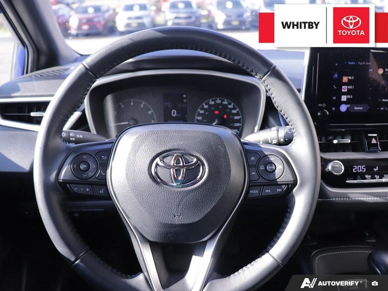 2023 Toyota Corolla Hatchback SE 2.0L Photo