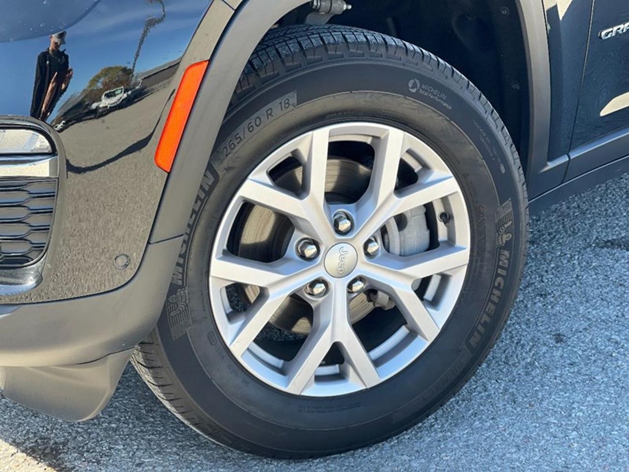 2022 Jeep Grand Cherokee LIMITED 4X4 Photo