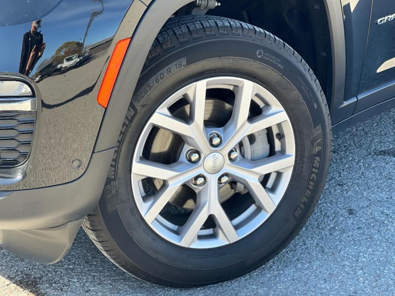 2022 Jeep Grand Cherokee LIMITED 4X4 Photo