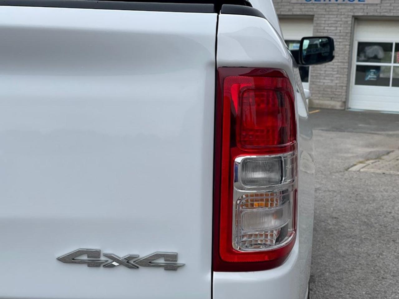 2022 RAM 1500 Big Horn Crew Cab Photo