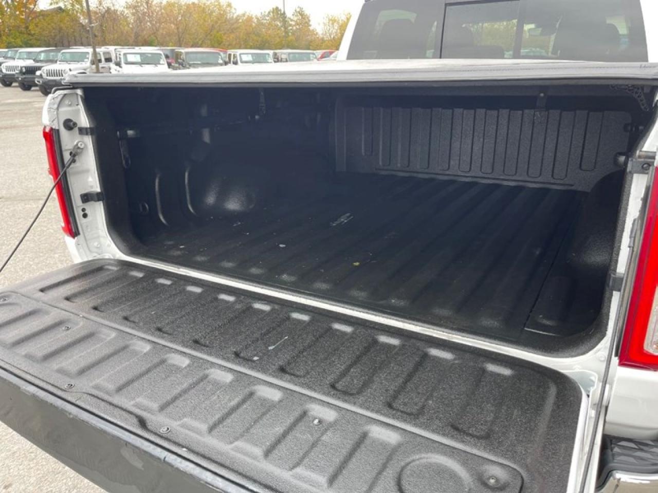2022 RAM 1500 Big Horn Crew Cab Photo