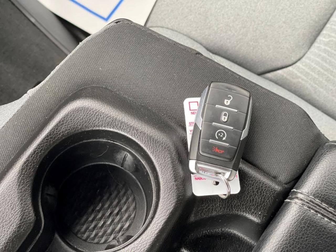 2022 RAM 1500 Big Horn Crew Cab Photo