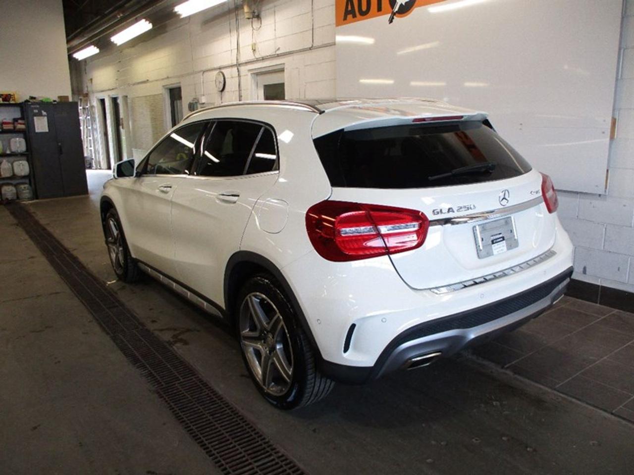 2017 Mercedes-Benz GLA-Class  Photo