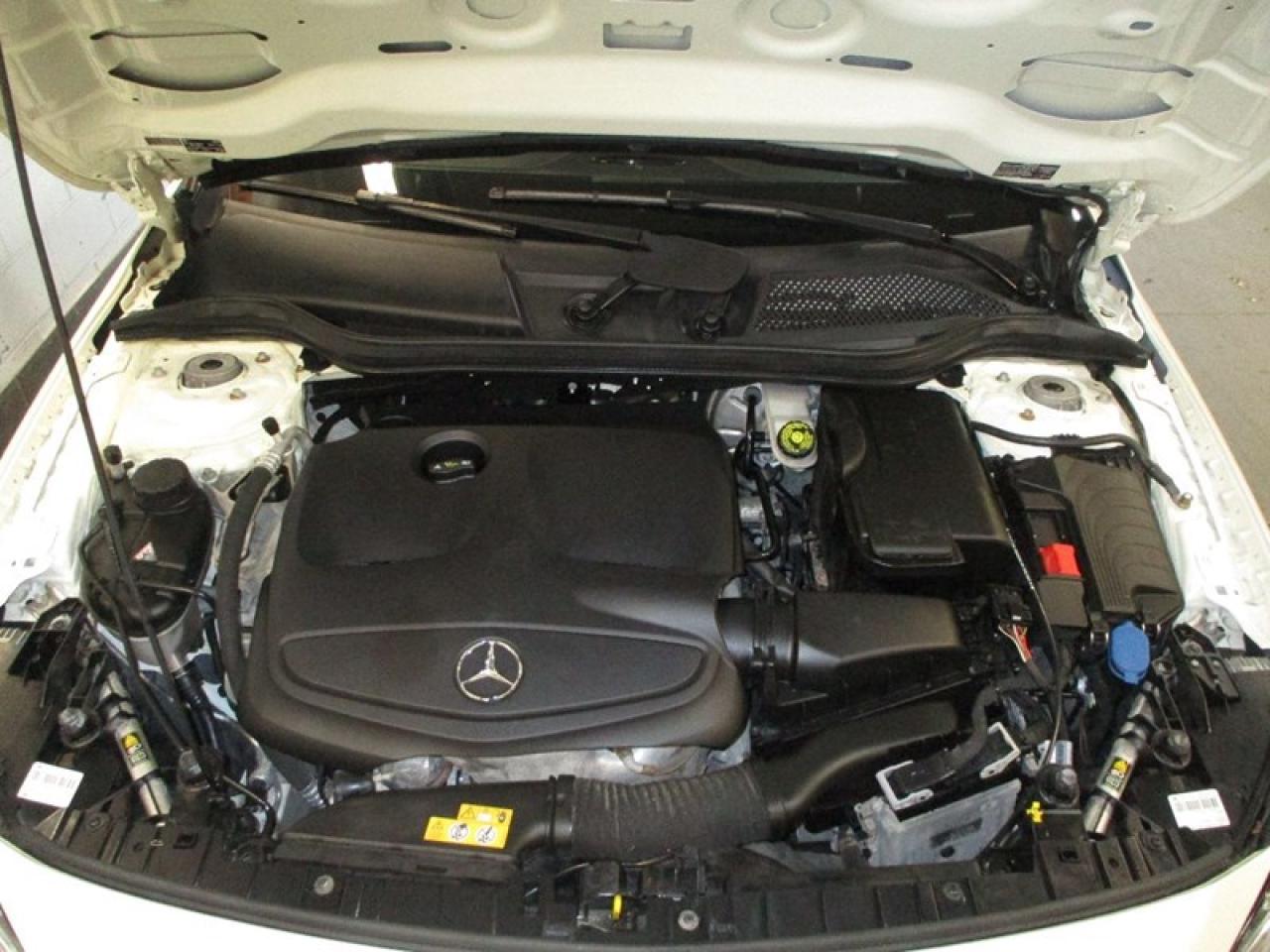 2017 Mercedes-Benz GLA-Class  Photo