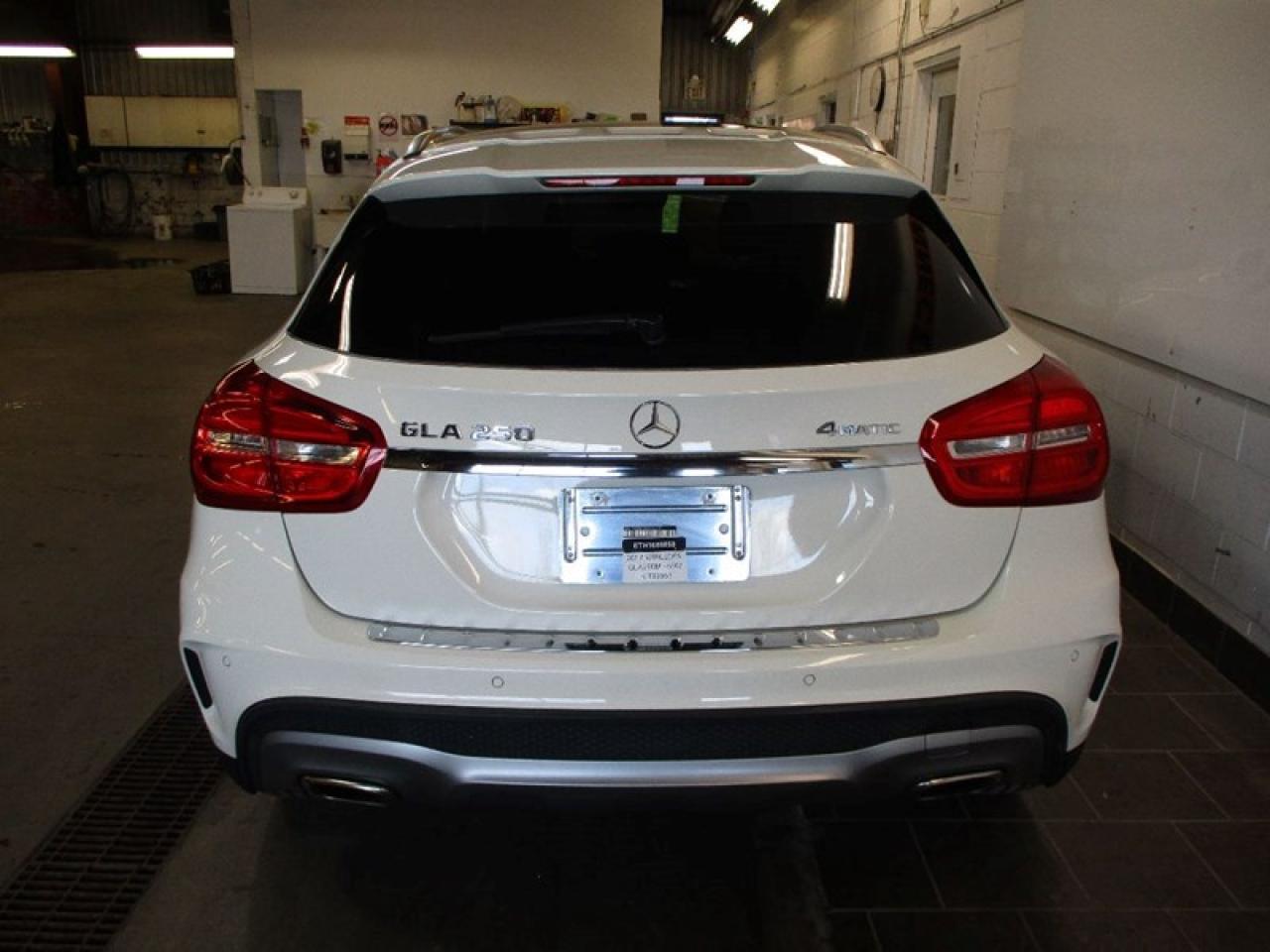 2017 Mercedes-Benz GLA-Class  Photo