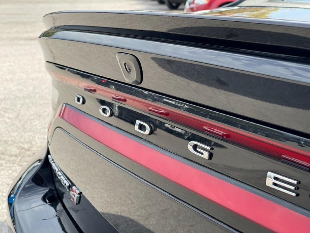 2019 Dodge Charger SXT AWD Photo