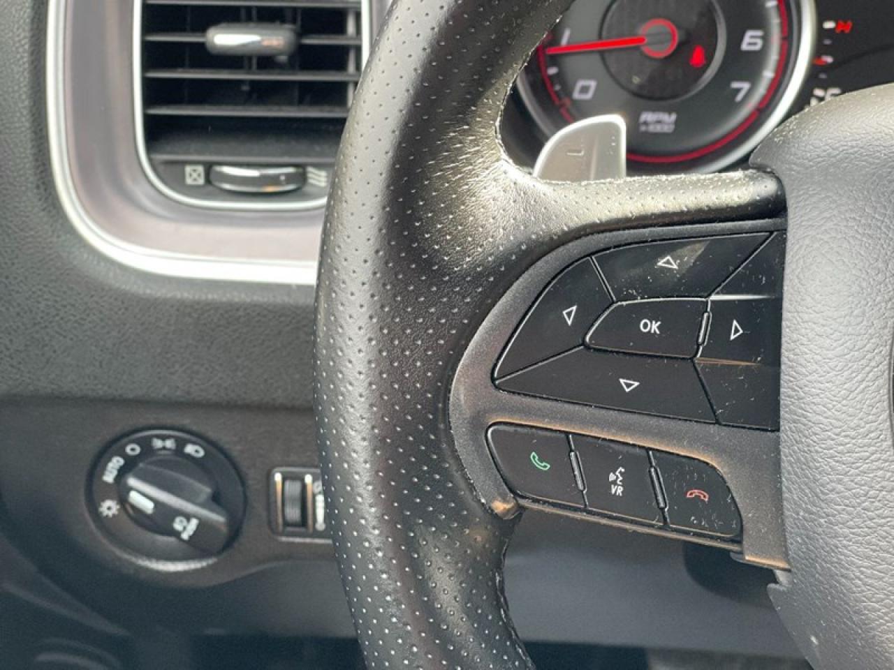 2019 Dodge Charger SXT AWD Photo