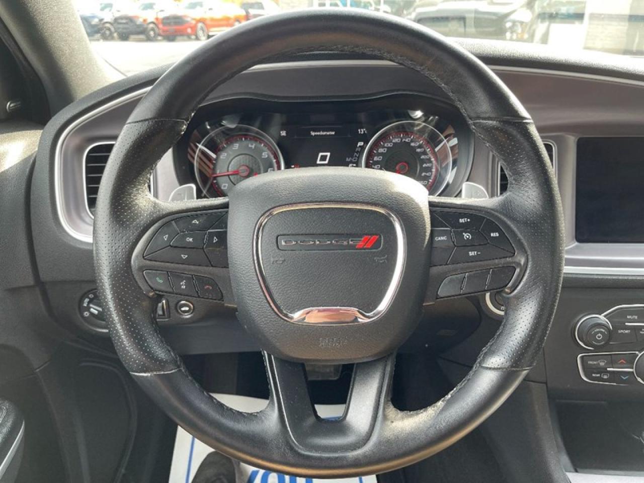 2019 Dodge Charger SXT AWD Photo