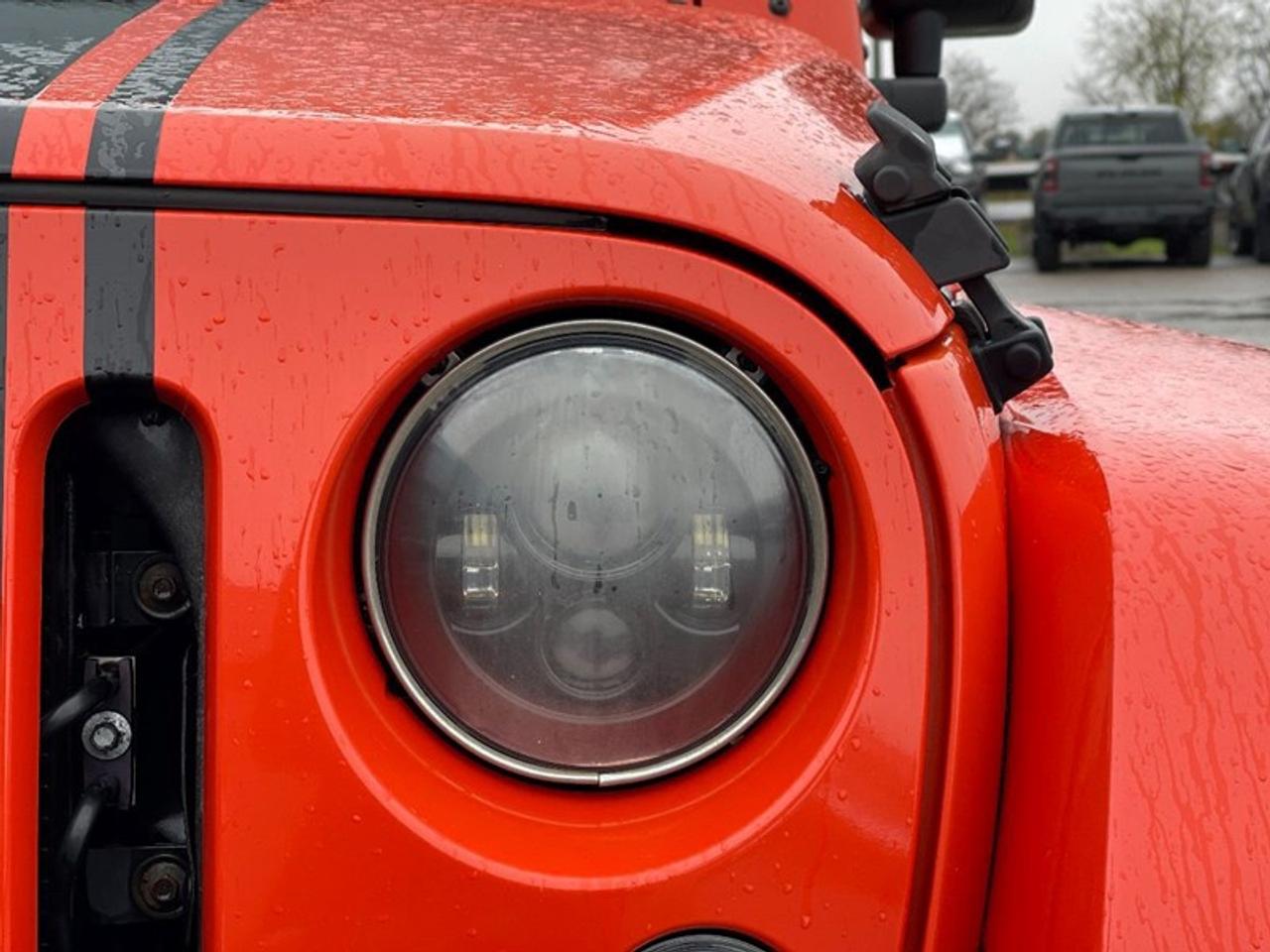2015 Jeep Wrangler Unlimited Sahara Photo