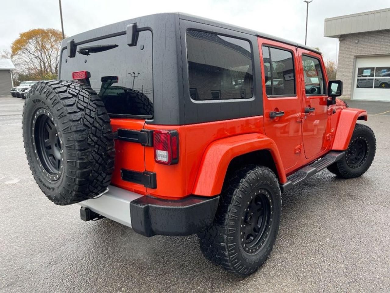 2015 Jeep Wrangler Unlimited Sahara Photo