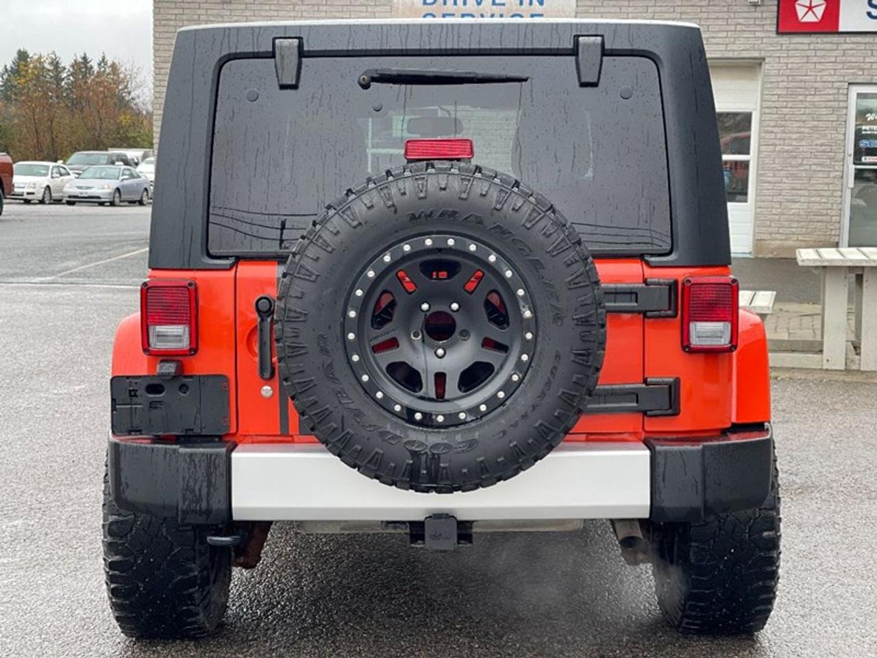 2015 Jeep Wrangler Unlimited Sahara Photo