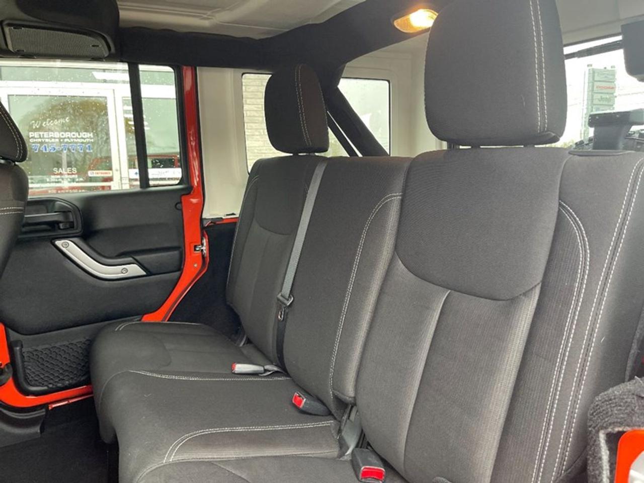 2015 Jeep Wrangler Unlimited Sahara Photo