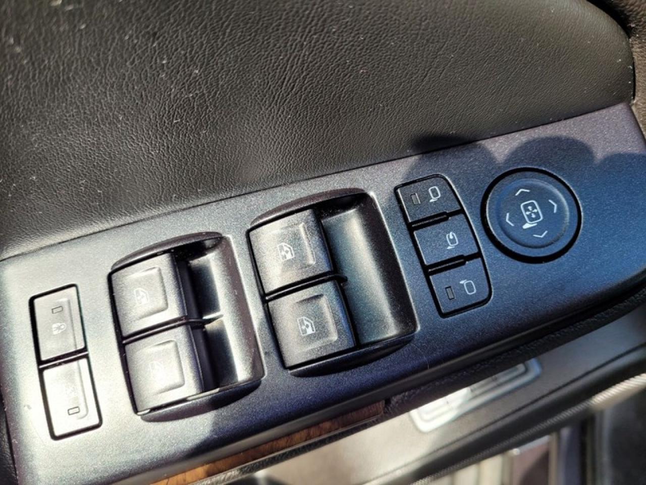 2015 Chevrolet Tahoe LT Photo