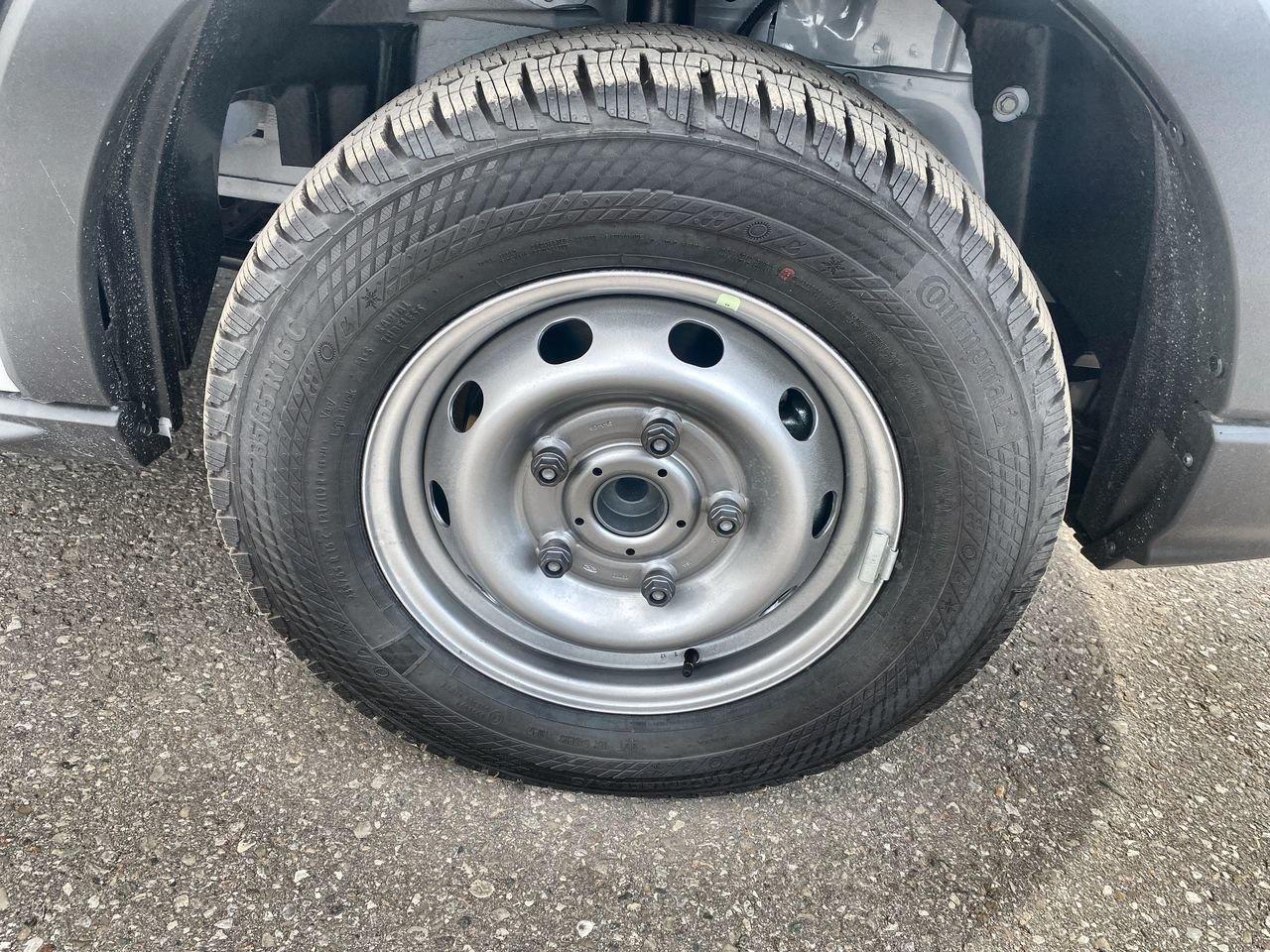 2025 Ford Transit T250 PASS SLIDE 148 Photo