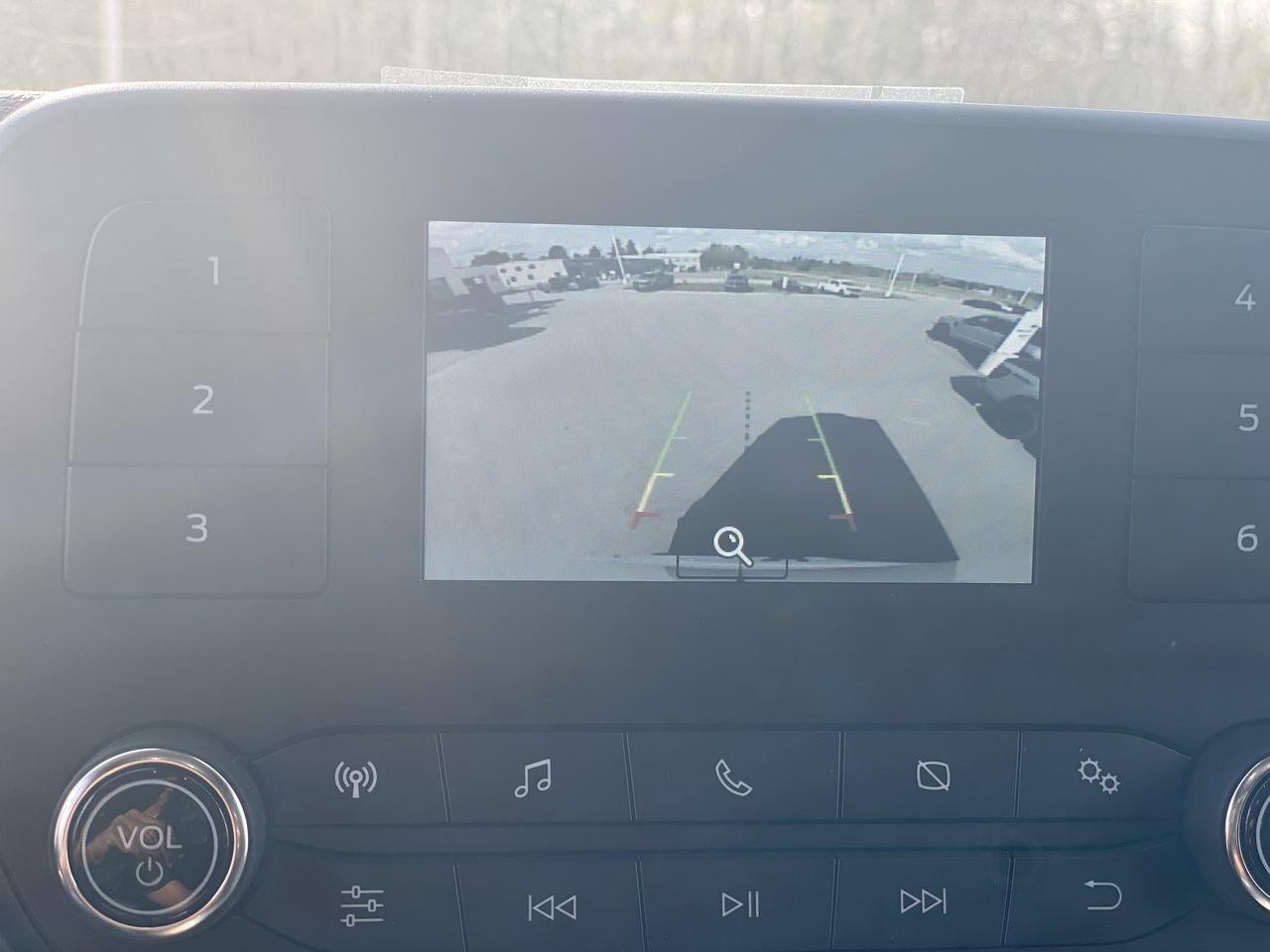 2025 Ford Transit T250 PASS SLIDE 148 Photo