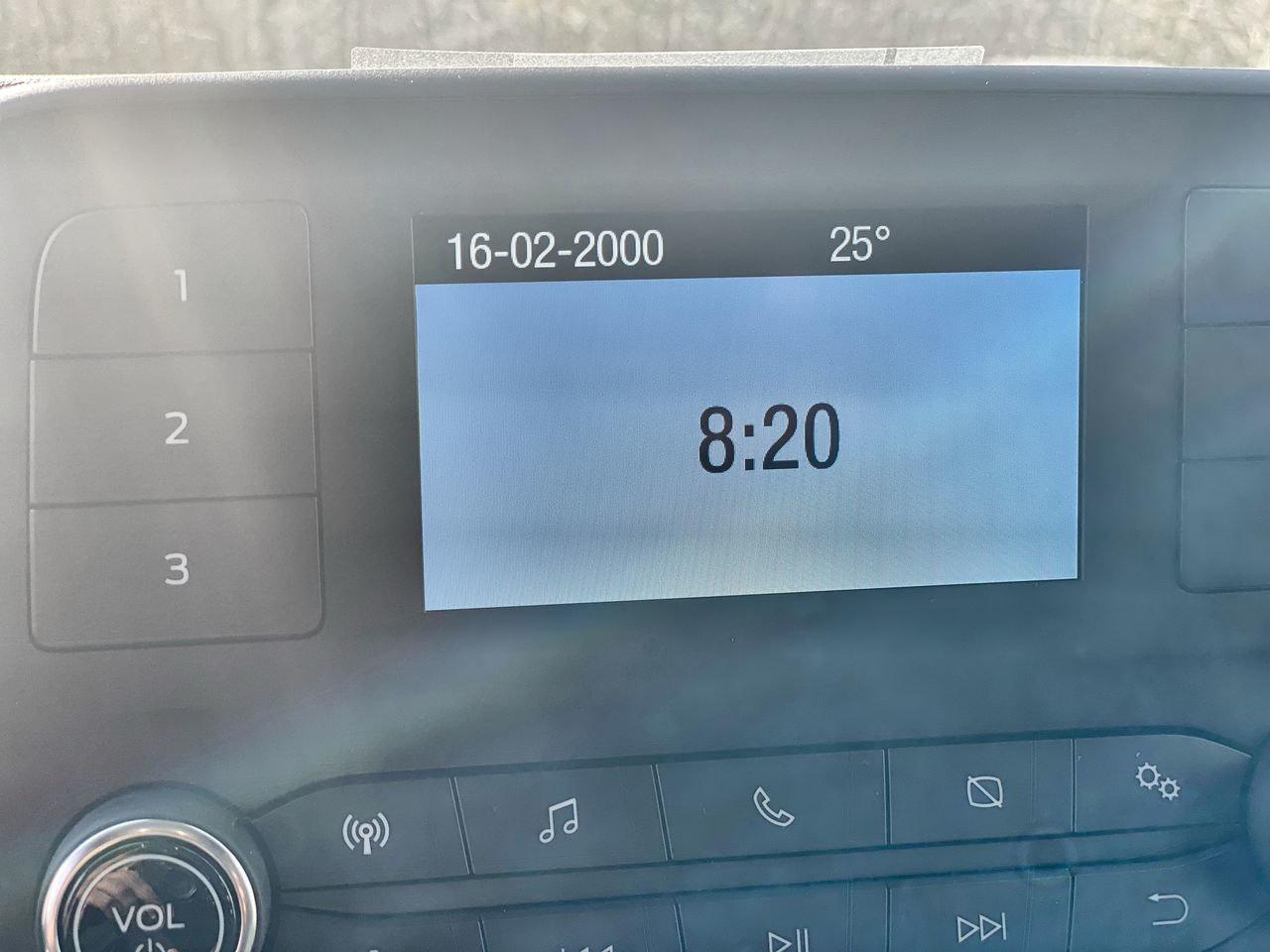 2025 Ford Transit T250 PASS SLIDE 148 Photo