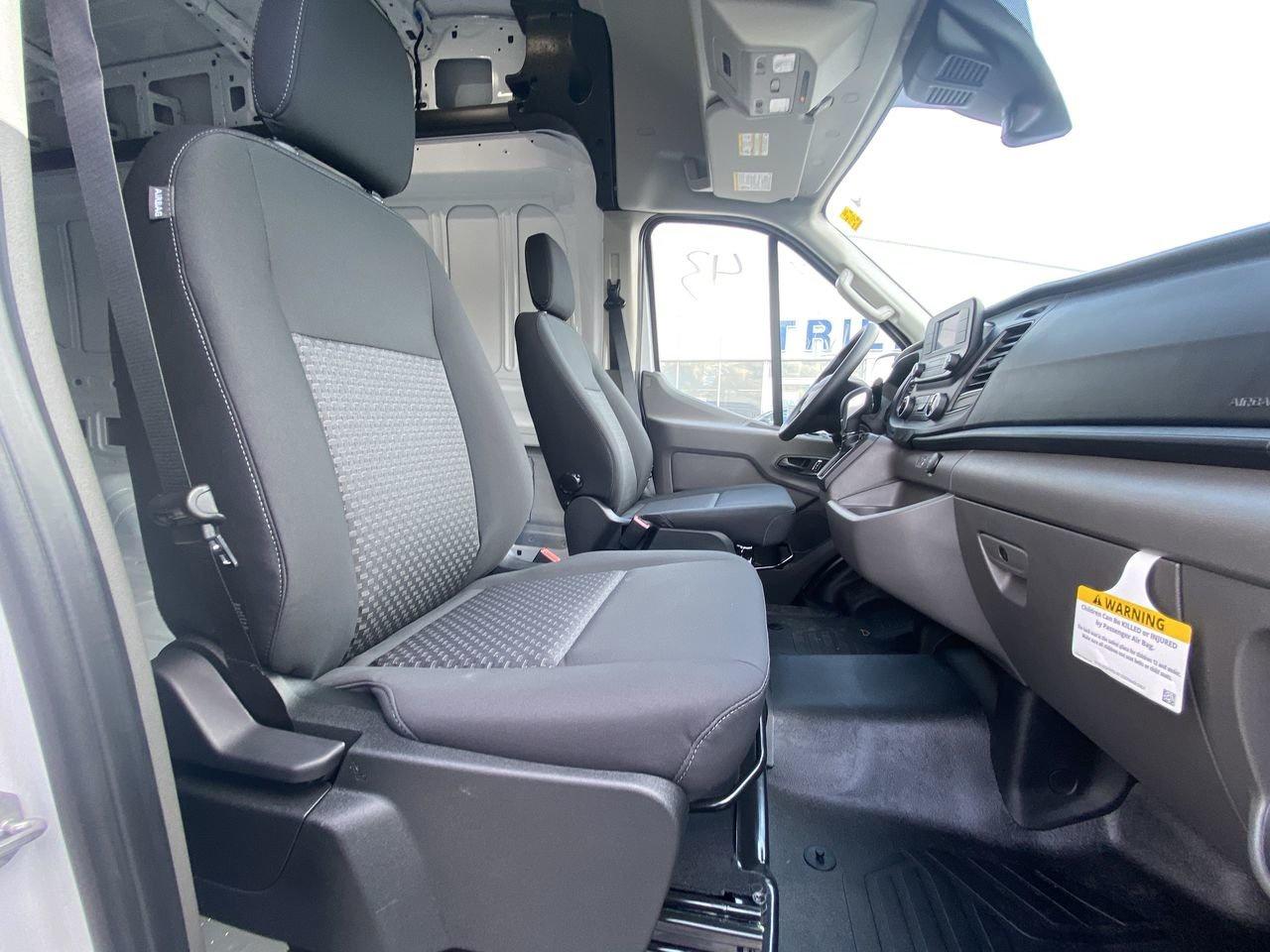 2025 Ford Transit T250 PASS SLIDE 148 Photo