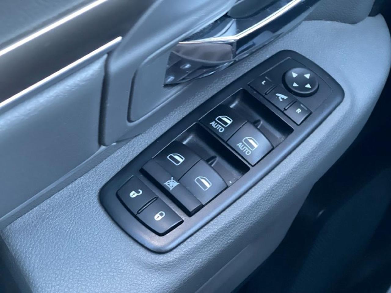 2017 RAM 1500 Big Horn Crew Cab Photo