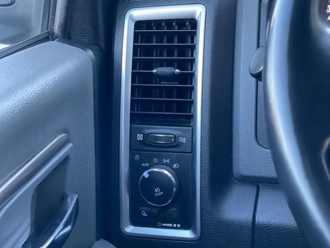 2017 RAM 1500 Big Horn Crew Cab Photo