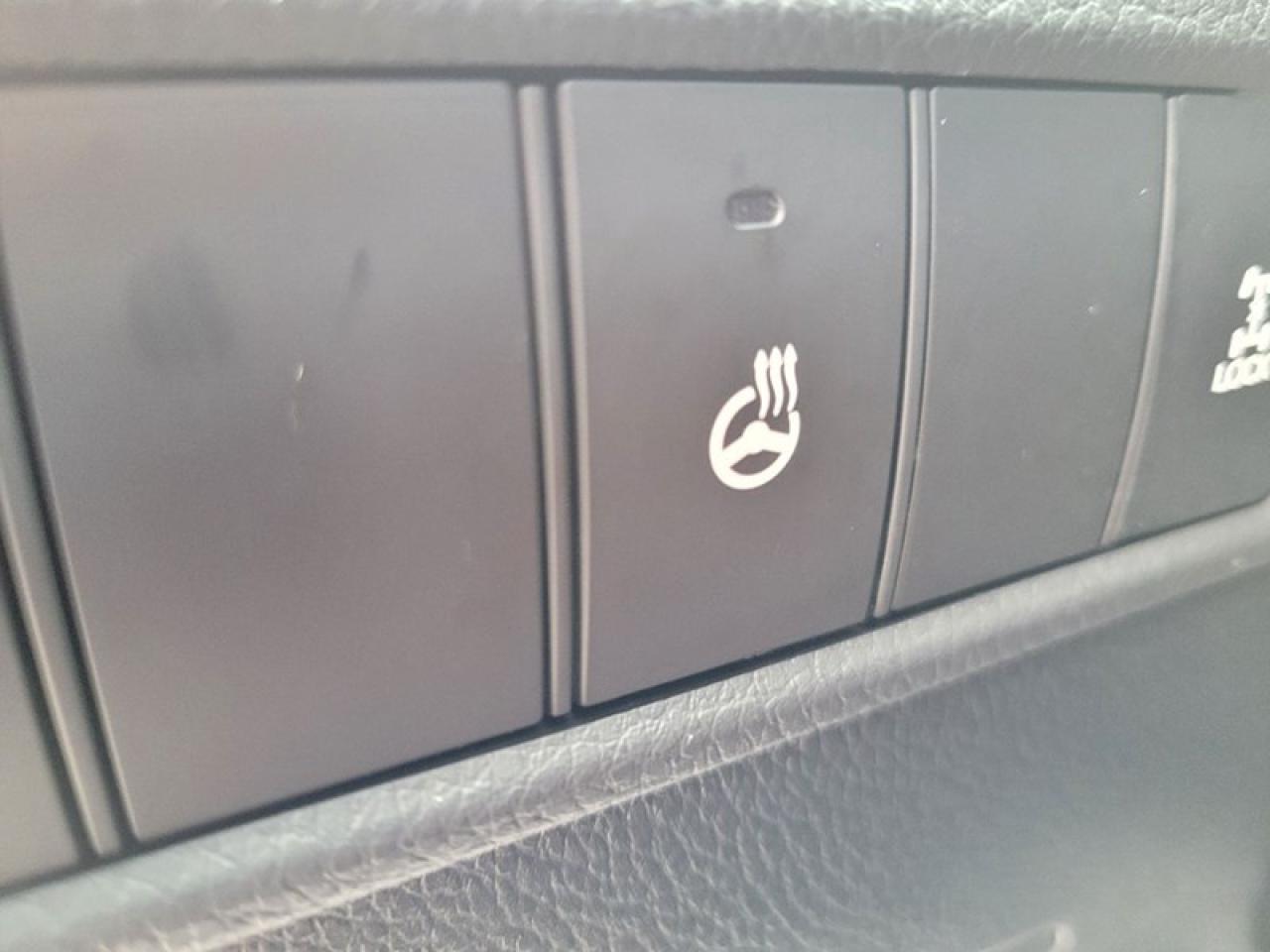 2017 Hyundai Santa Fe Sport 2.4 Photo