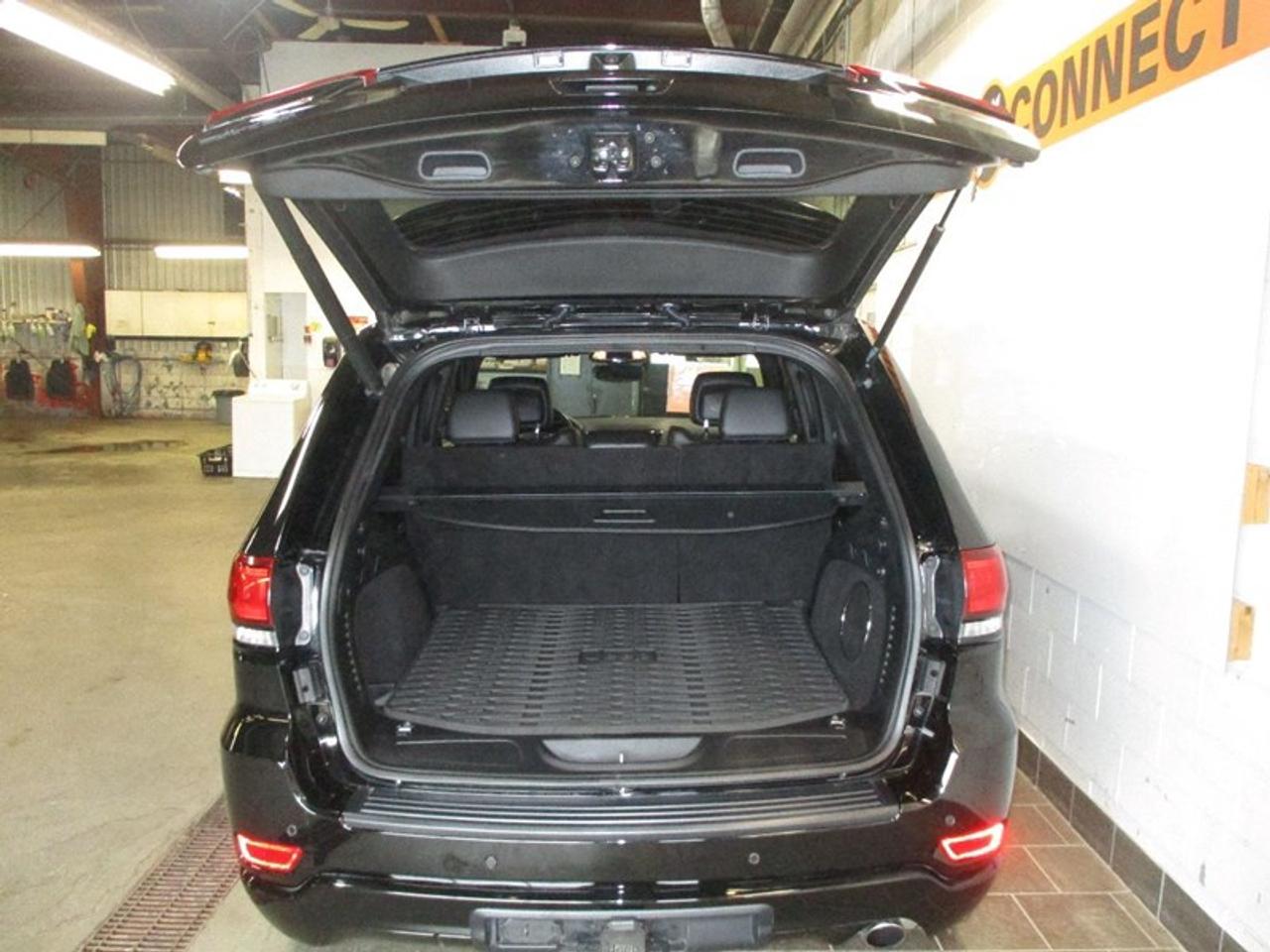 2021 Jeep Grand Cherokee 4WD Altitude Photo