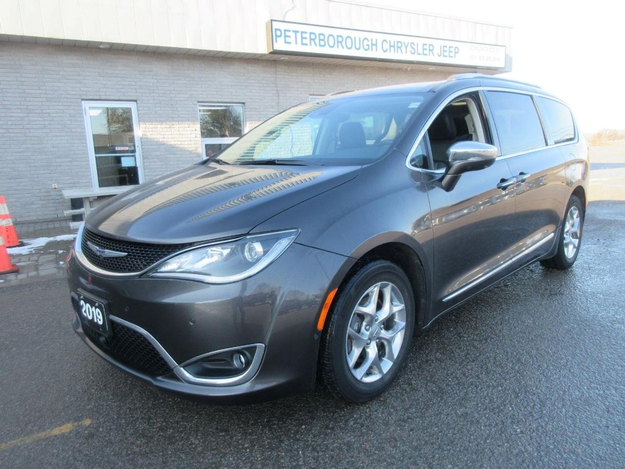 2019 Chrysler Pacifica Limited Photo