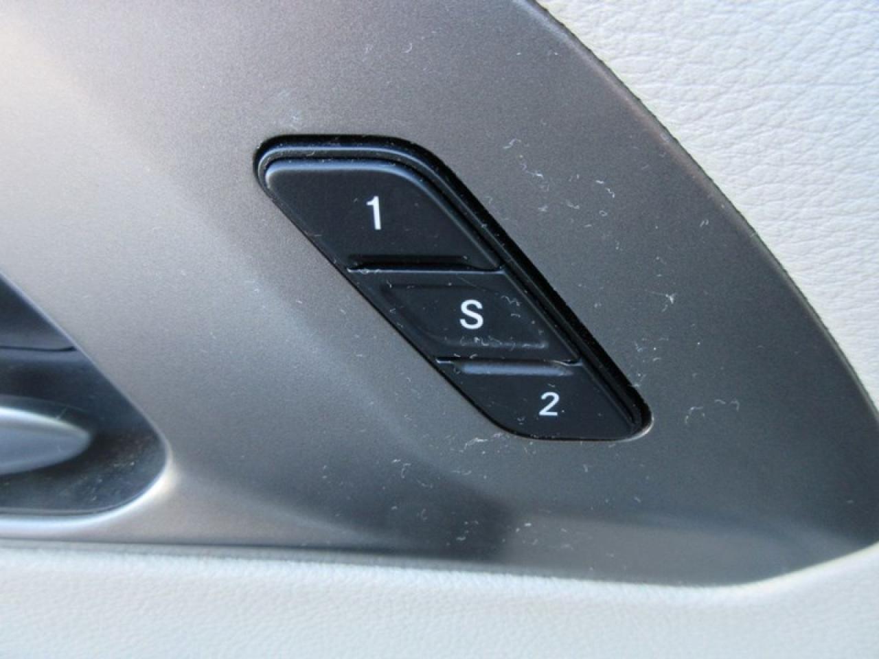 2019 Chrysler Pacifica Limited Photo