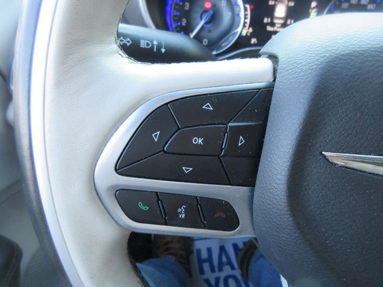 2019 Chrysler Pacifica Limited Photo
