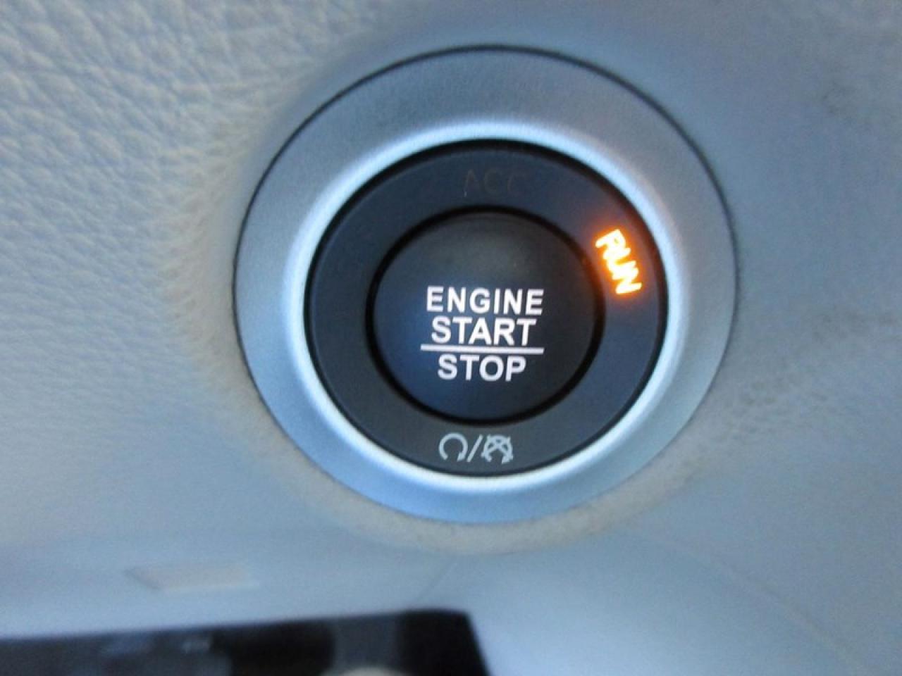 2019 Chrysler Pacifica Limited Photo