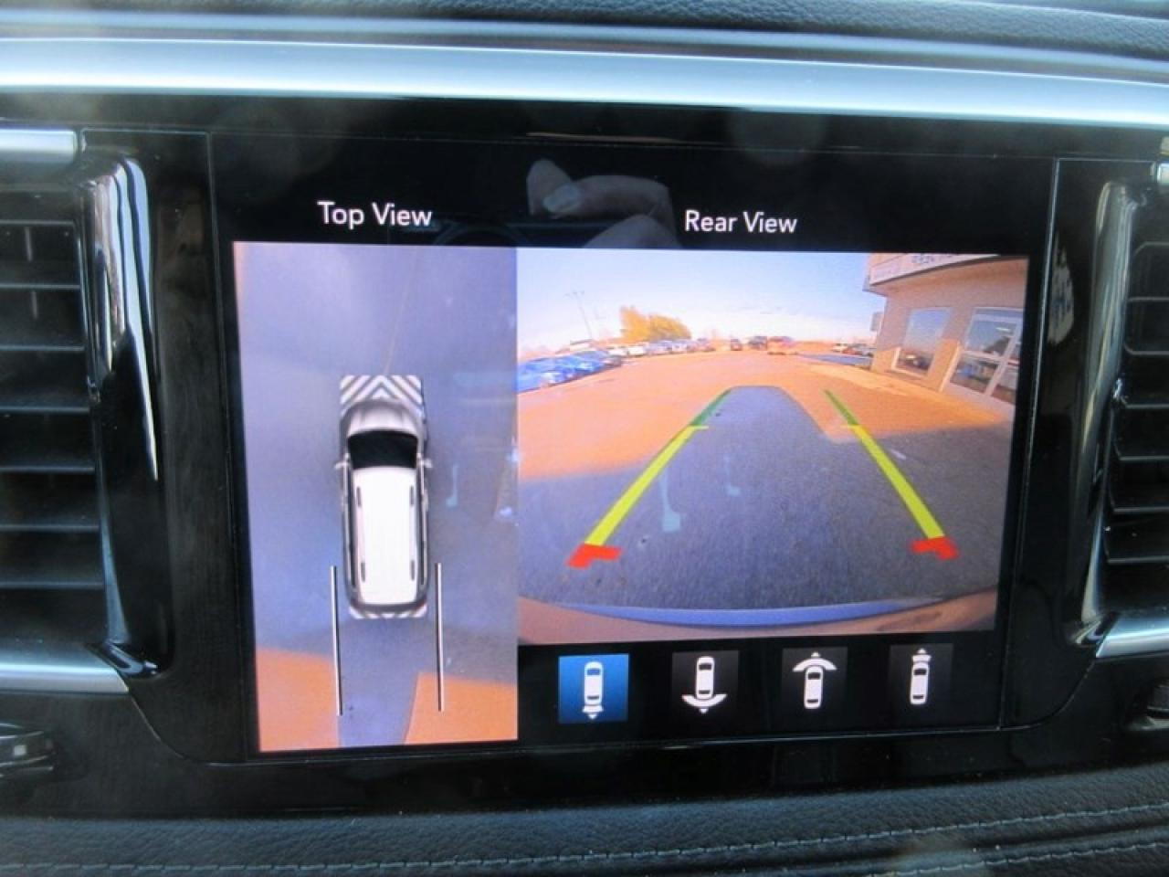 2019 Chrysler Pacifica Limited Photo