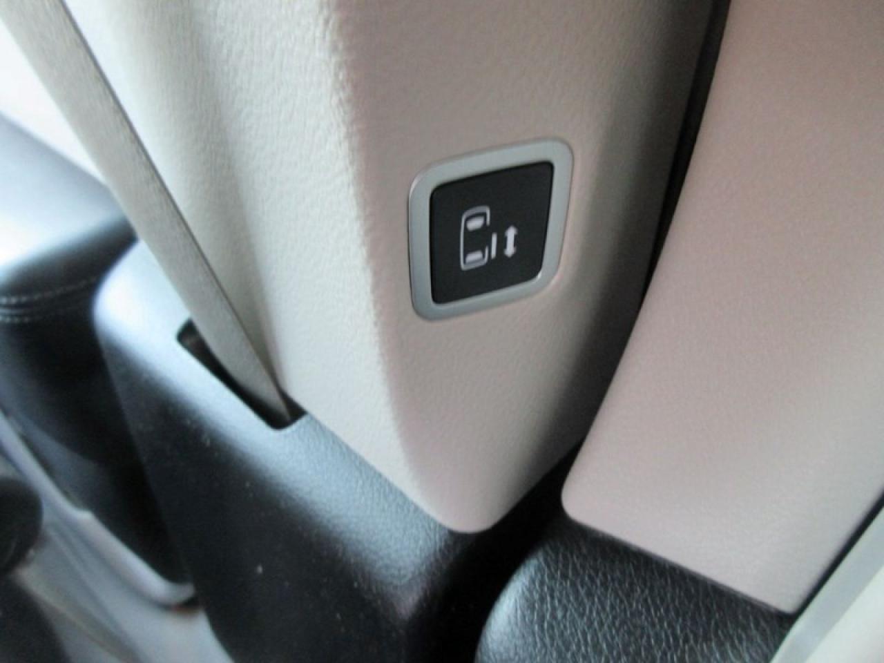 2019 Chrysler Pacifica Limited Photo