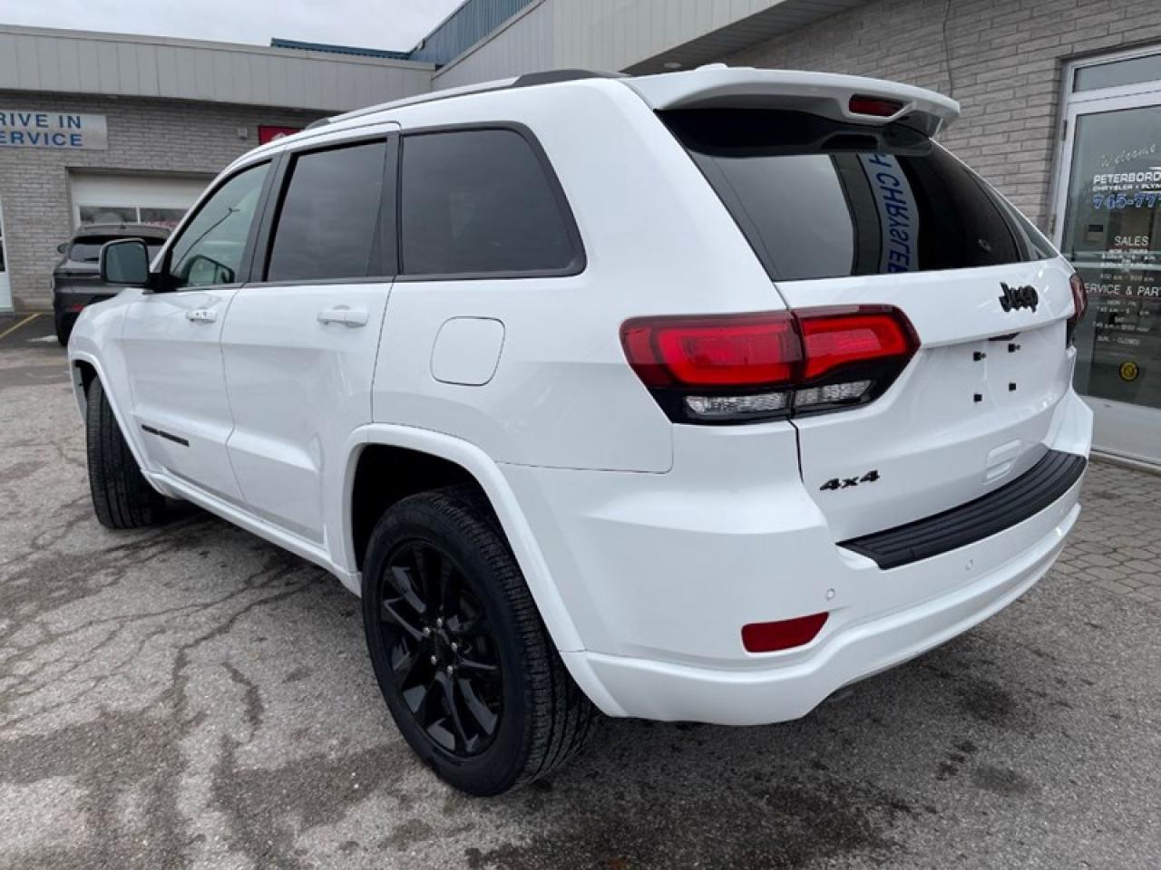 2021 Jeep Grand Cherokee Altitude Photo