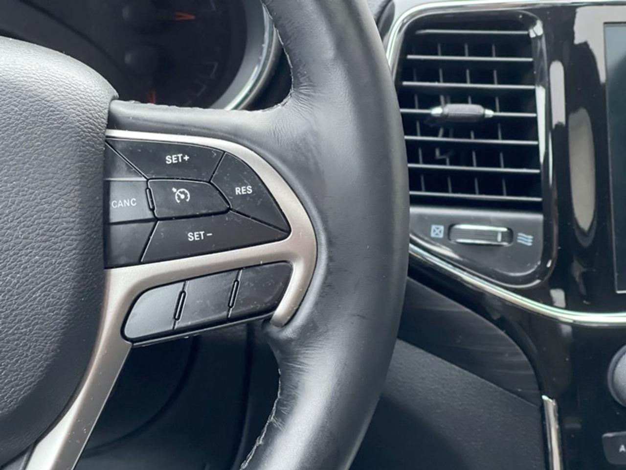 2021 Jeep Grand Cherokee Altitude Photo
