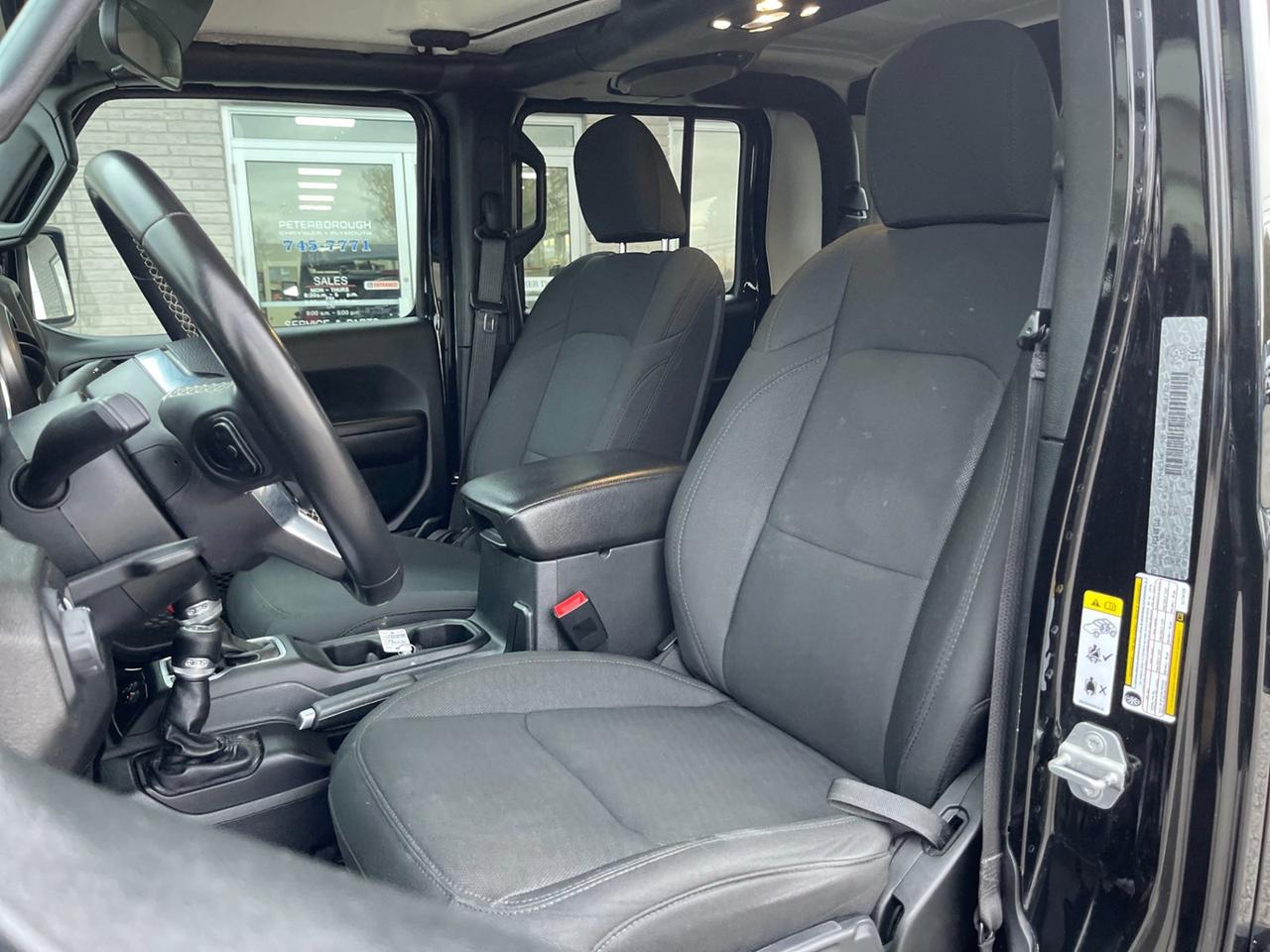 2020 Jeep Gladiator SPORT Photo