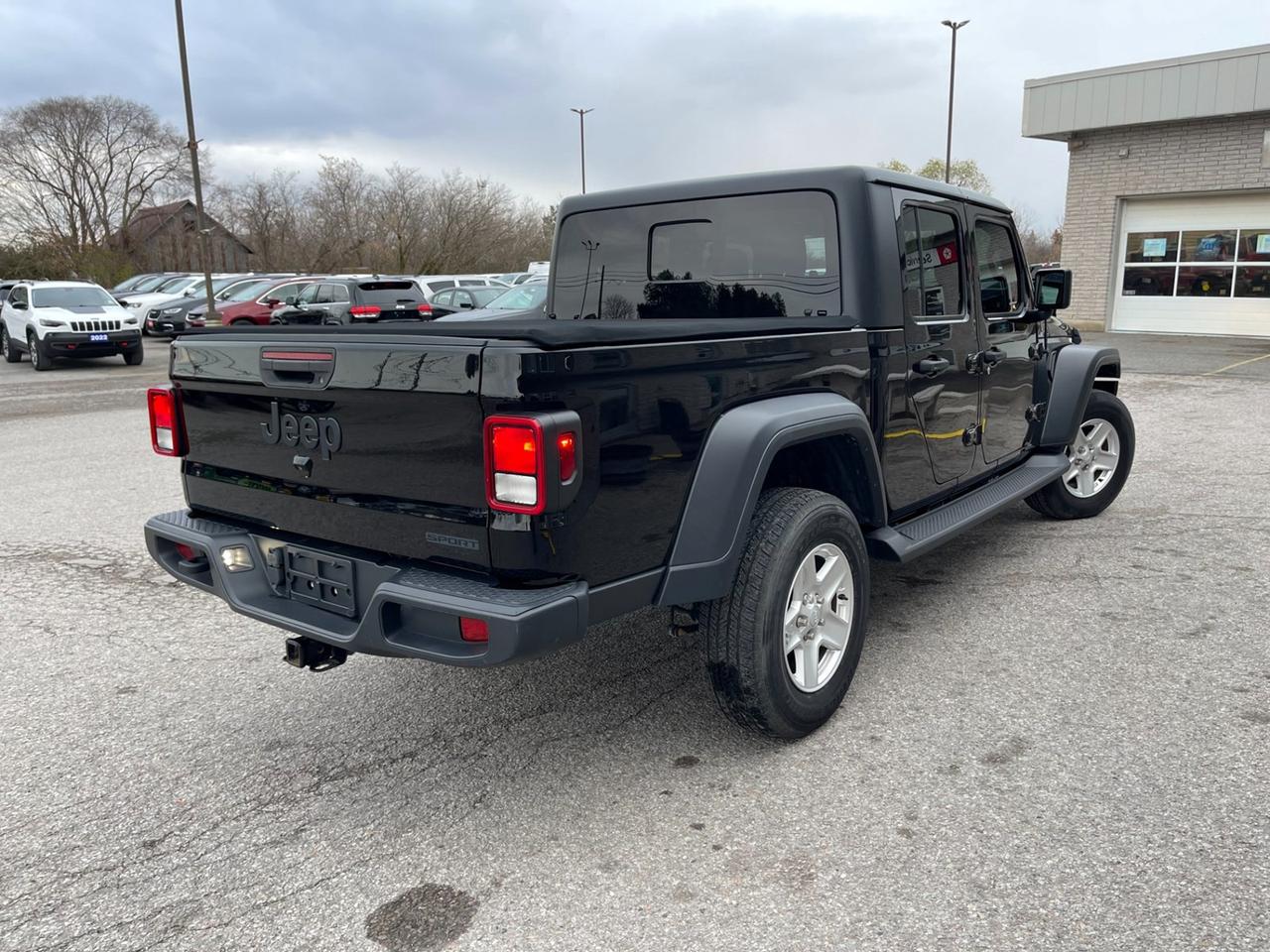 2020 Jeep Gladiator SPORT Photo