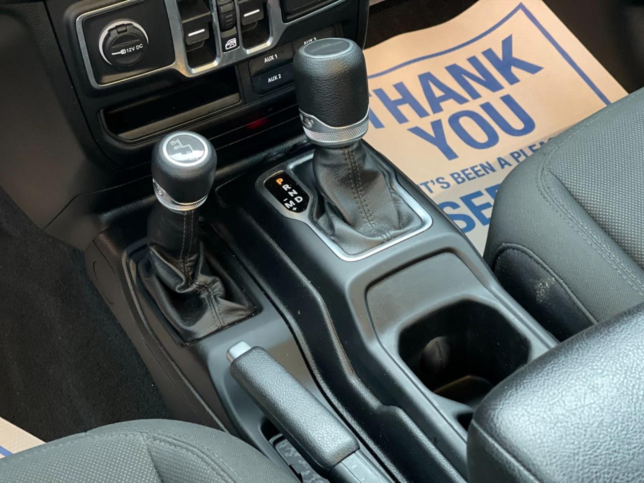 2020 Jeep Gladiator SPORT Photo