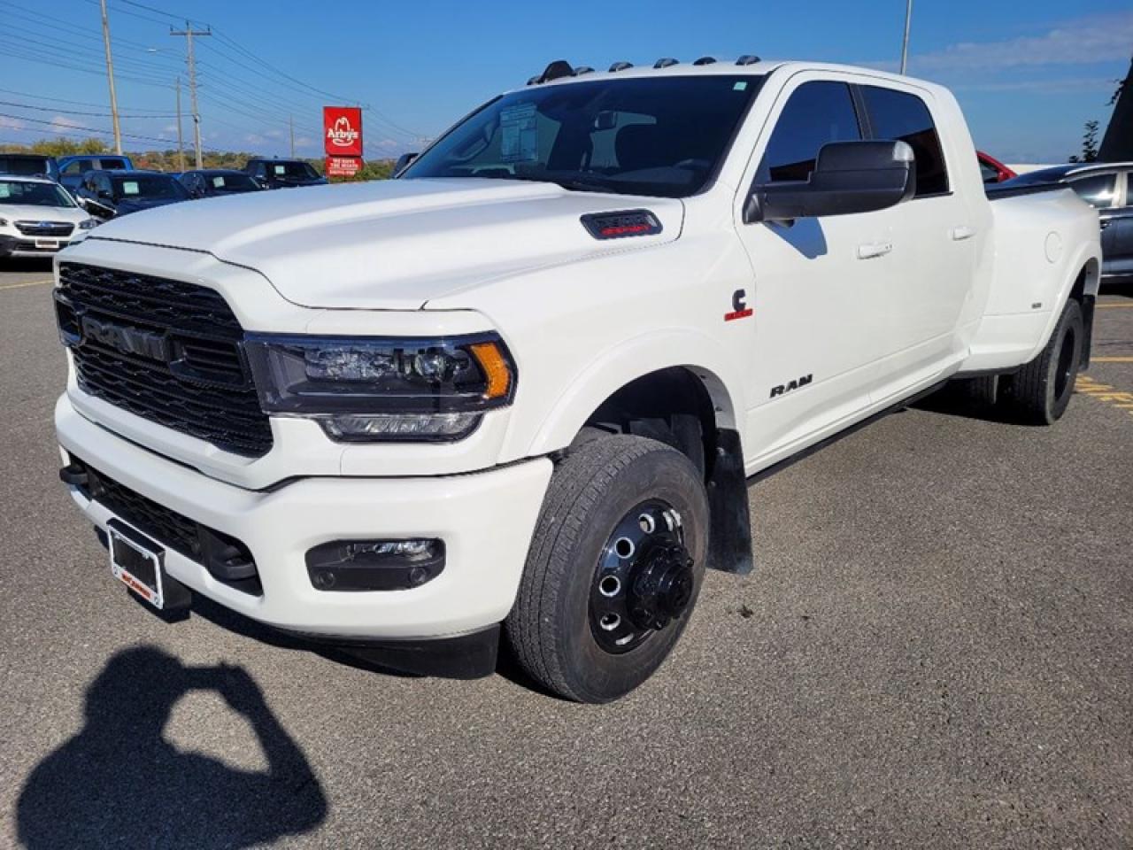 2021 RAM 3500 Limited Diesel Photo3