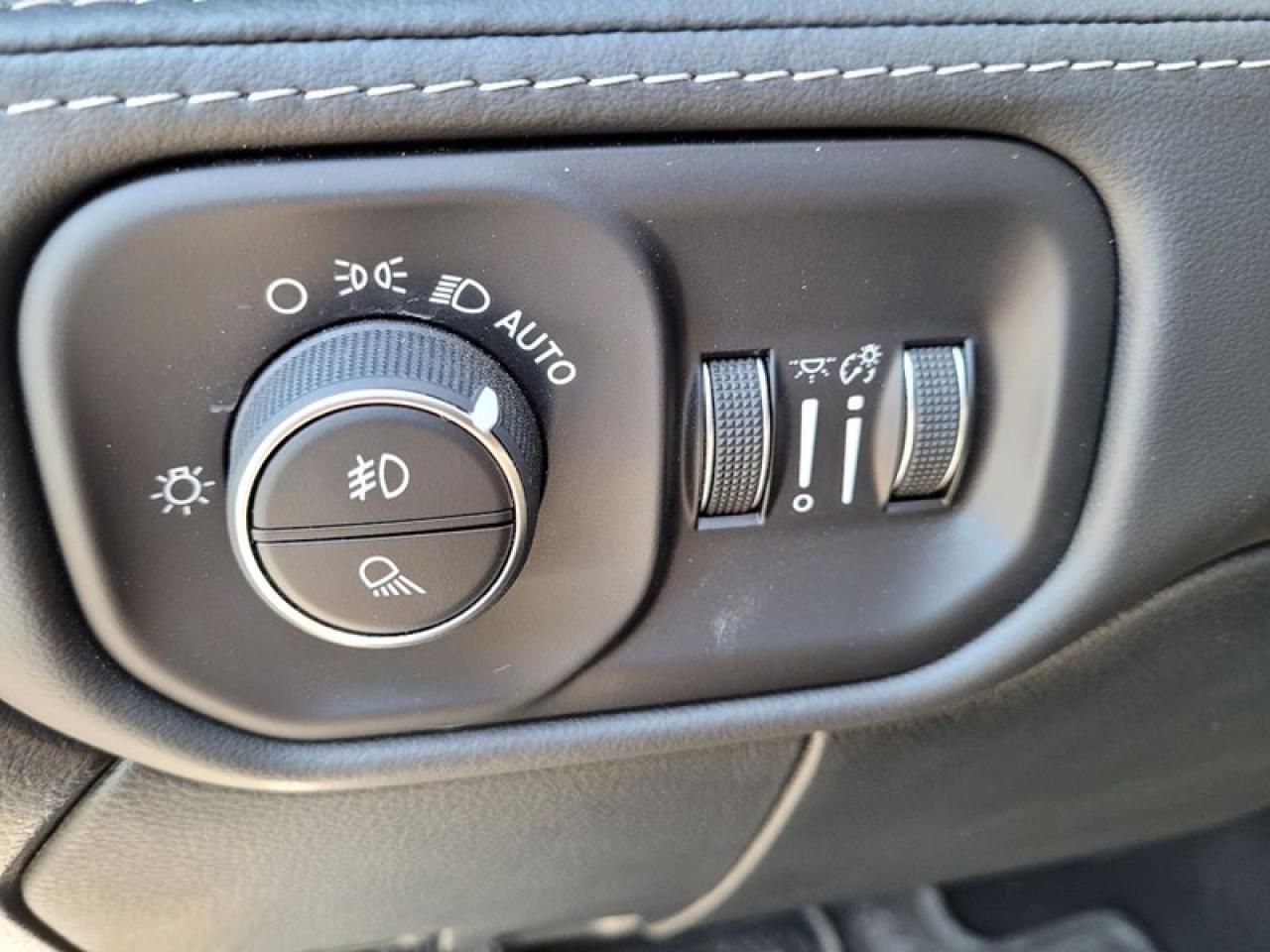 2021 RAM 3500 Limited Diesel Photo