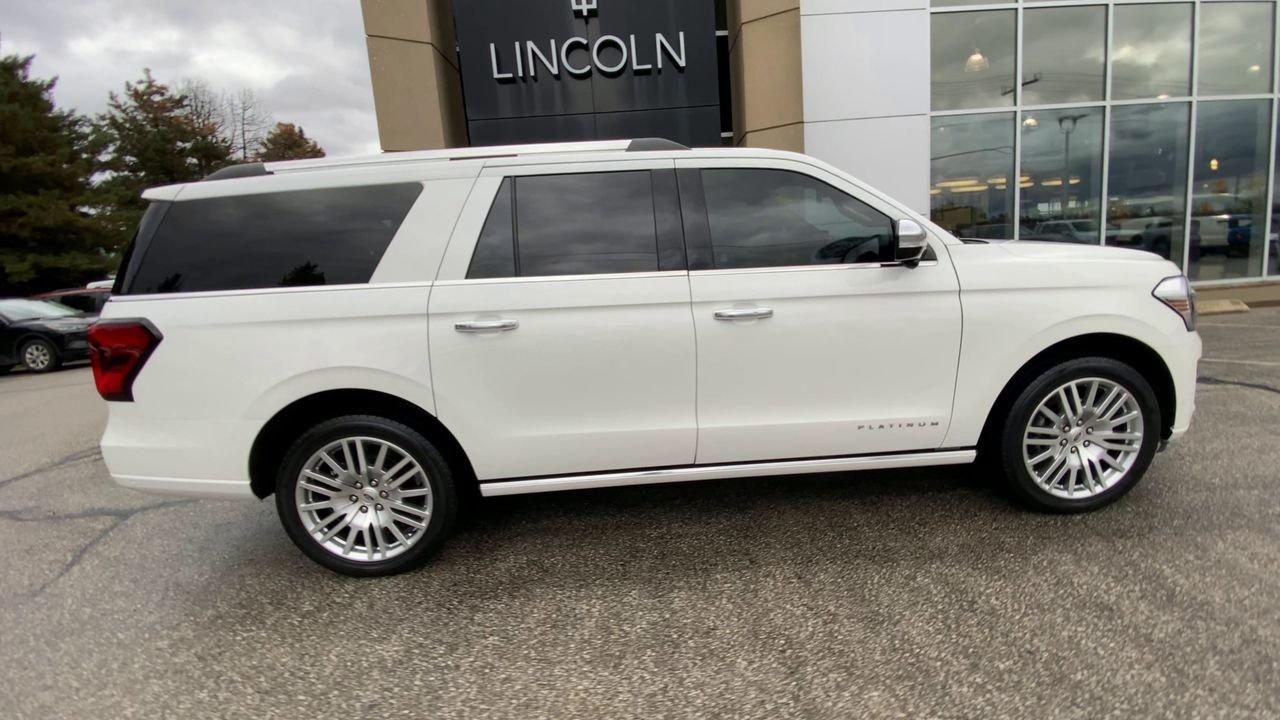 2024 Ford Expedition Platinum Max Photo