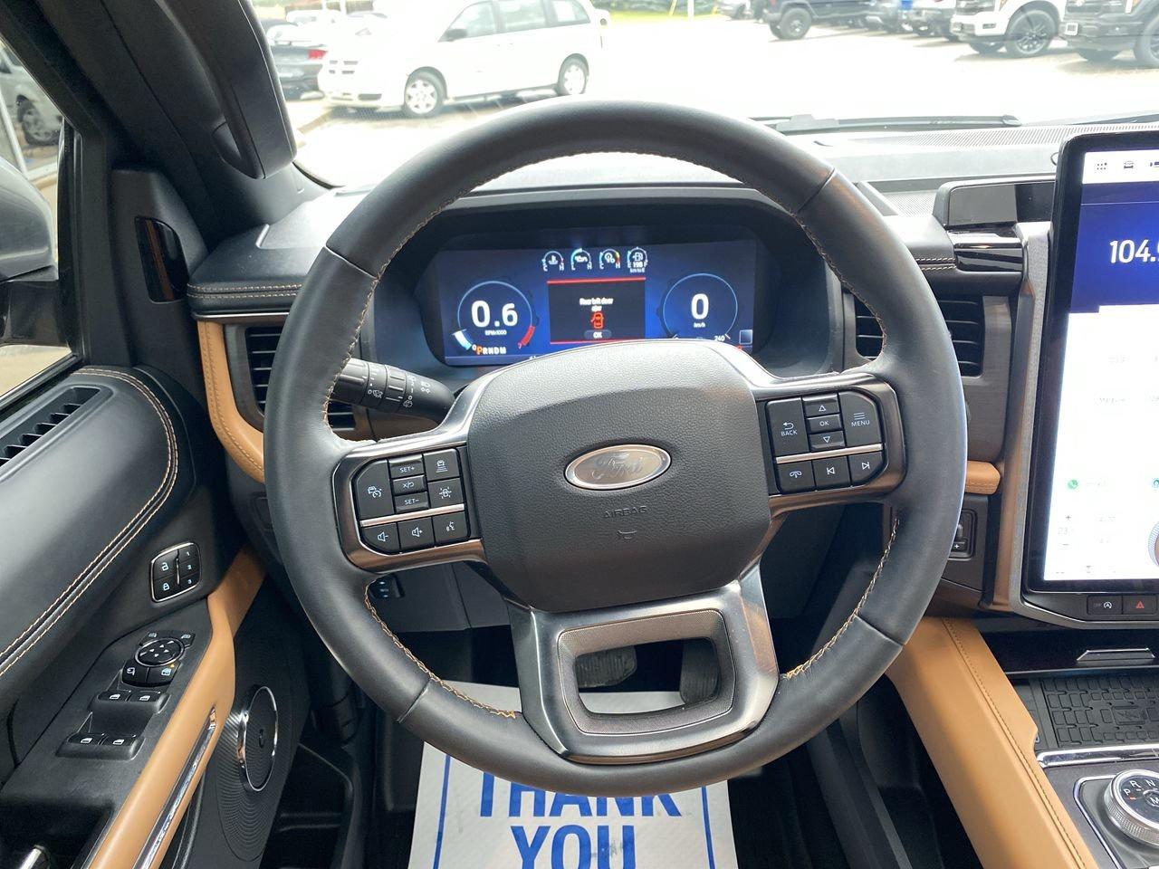 2024 Ford Expedition Platinum Max Photo